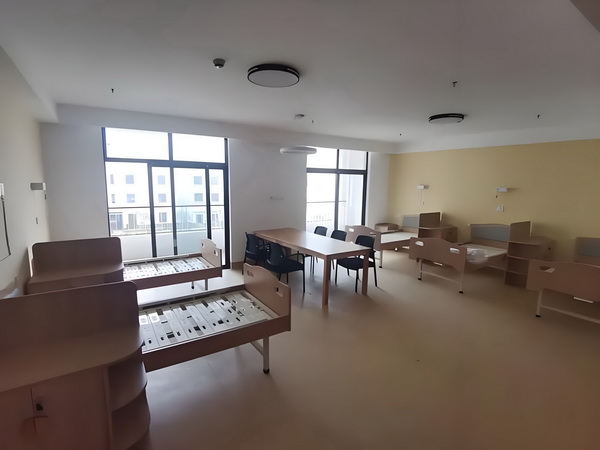 细节藏不住爱！白敬亭晒家意外暴露恋情？
